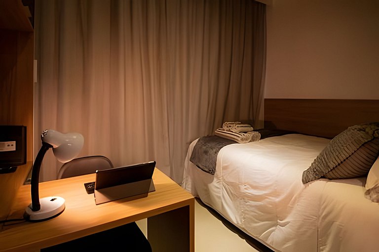 Studio 22° andar 800m Av Paulista + Skyline SP