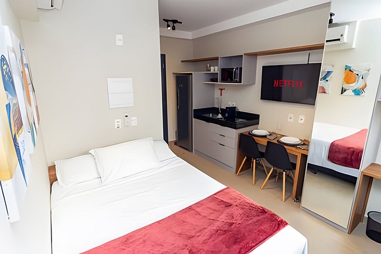 Studio metrô Oscar Freire + Piscina c/ garagem