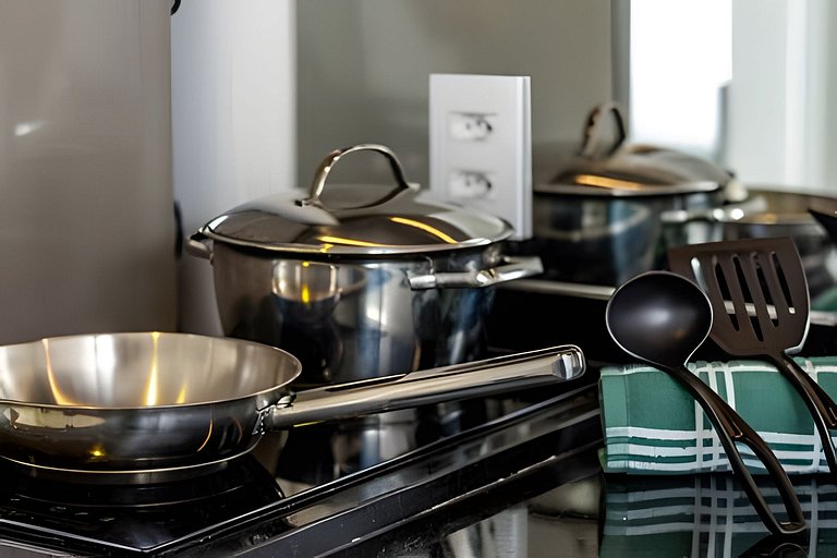 Av.Paulista | Calçada Metrô | Academia + Piscina