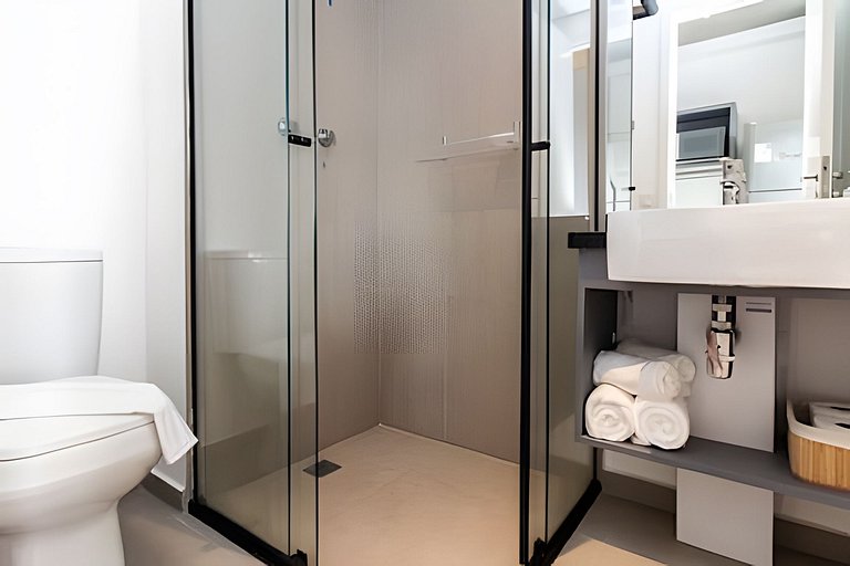 Av.Paulista | Calçada Metrô | Academia + Piscina