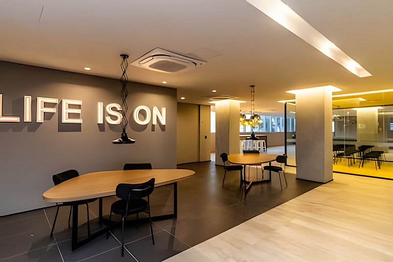 Av.Paulista| Metrô Paraíso| Garagem+ Piscina+ Pet