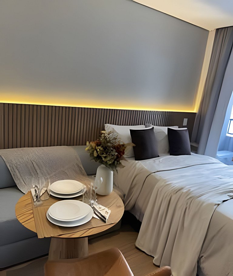 Itaim Bibi I  Cama e sofá-cama com AC + Escritório