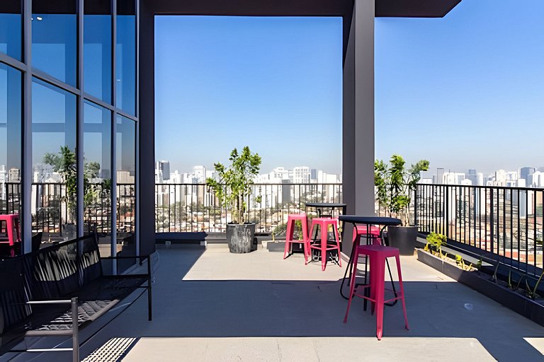 Itaim Bibi I  Cama e sofá-cama com AC + Escritório