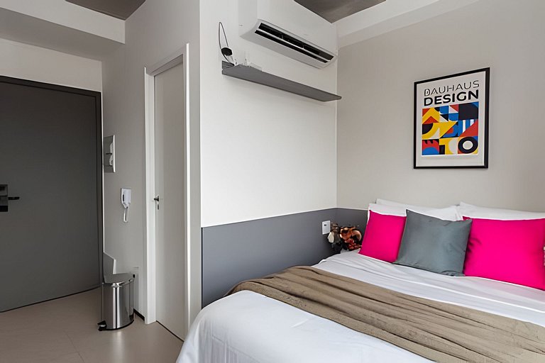 Av. Paulista I Metrô Paraiso + Piscina + Garagem