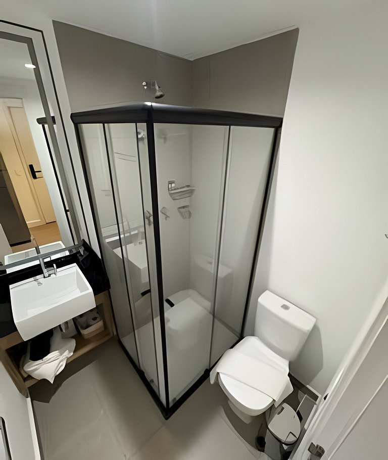 Vila Olimpia I Sofá Cama/ AC + Academia