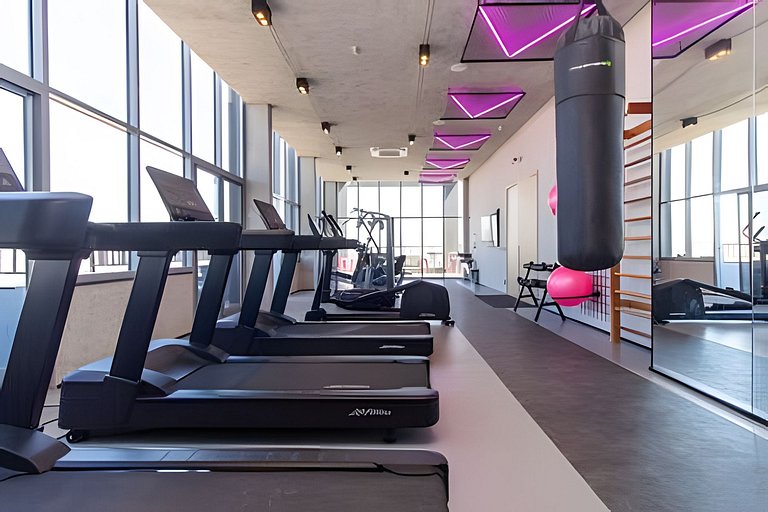 Vila Olimpia I Sofá Cama/ AC + Academia